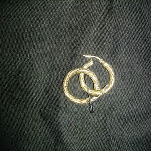 Earrings 18k gold ask 230